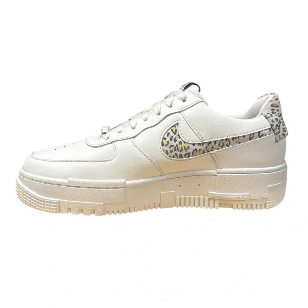 Nike AF1 Pixel SE Sail Light Lemon Twist Black DH9632-101 Women's Shoes Size 9.5